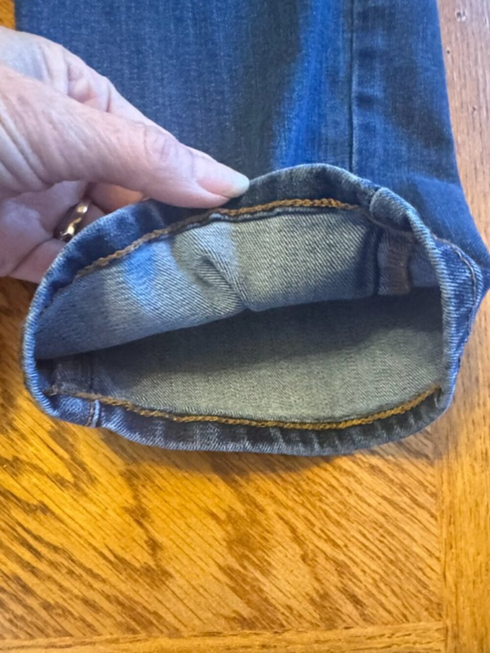 GAP Classic Straight jeans | 12/31 Reg | medium wash - (WJGP12) - Picture 4 of 7